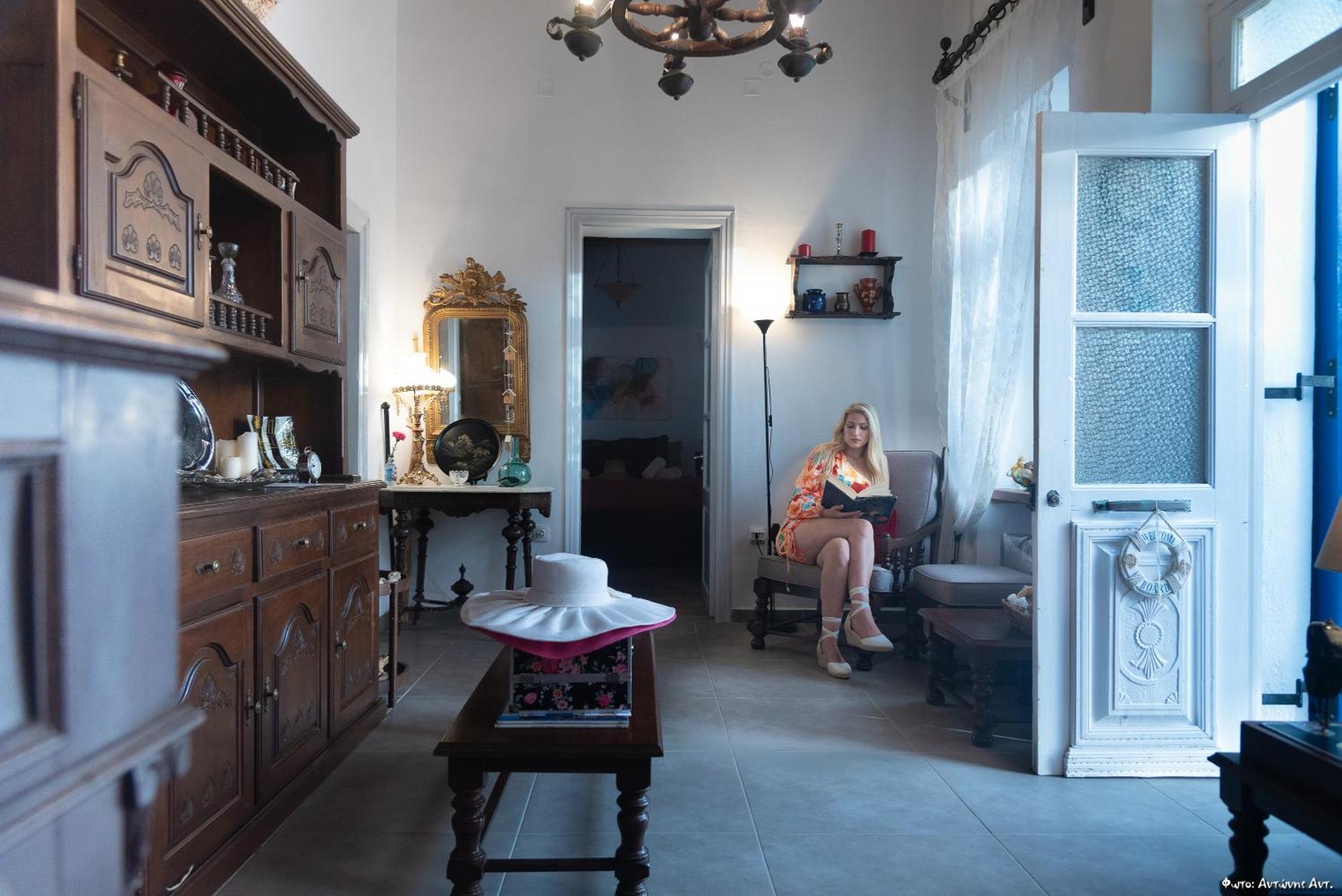 Villa Alexandra Exámbela 外观 照片