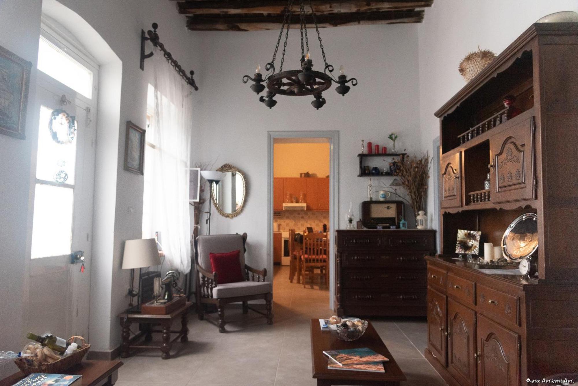 Villa Alexandra Exámbela 外观 照片